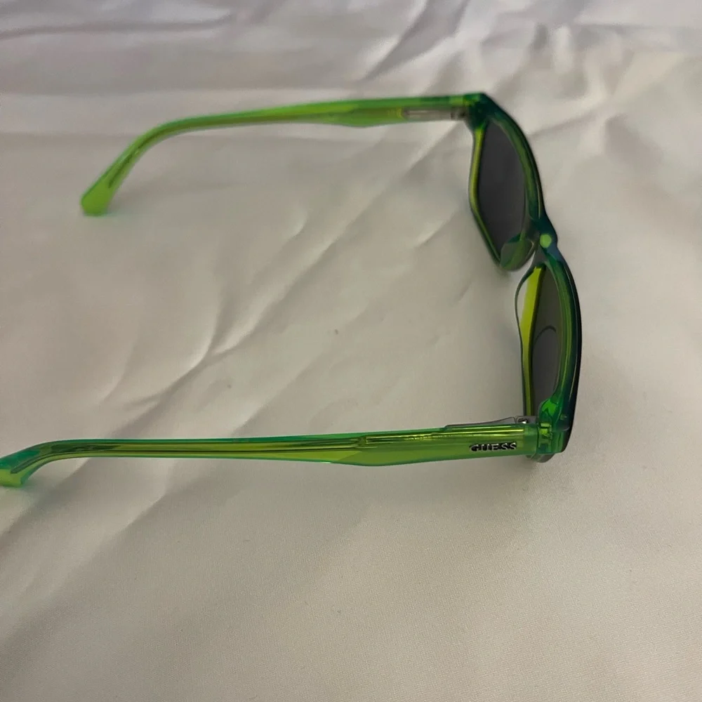 Guess Green and Black Sunglasses